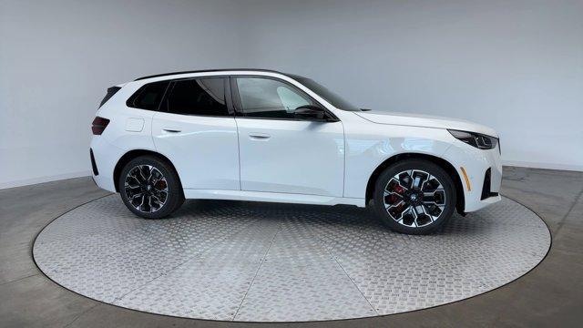 Photo of 2025 Alpine White BMW X3