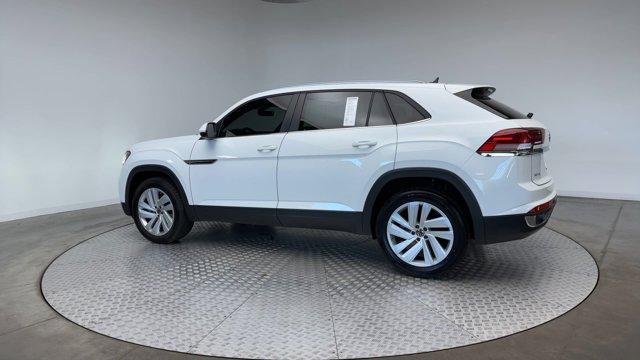 Photo of 2022 Pure White Volkswagen Atlas Cross Sport