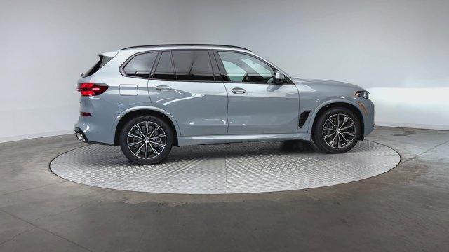 Photo of 2026 Gray Metallic BMW X5 PHEV