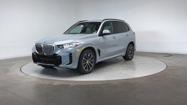 Photo of 2026 Gray Metallic BMW X5 PHEV