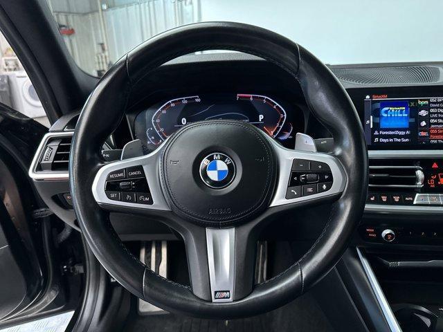 Photo of 2022 Black Sapphire Metallic BMW 330
