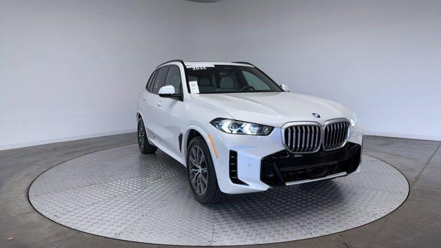 Photo of 2025 Mineral White Metallic BMW X5