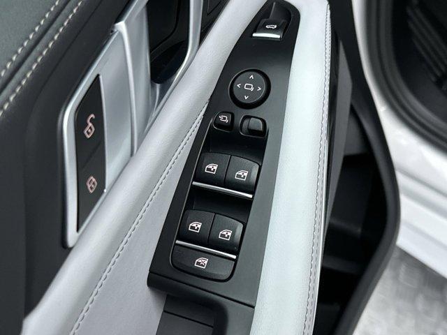 Photo of 2025 Mineral White Metallic BMW X5