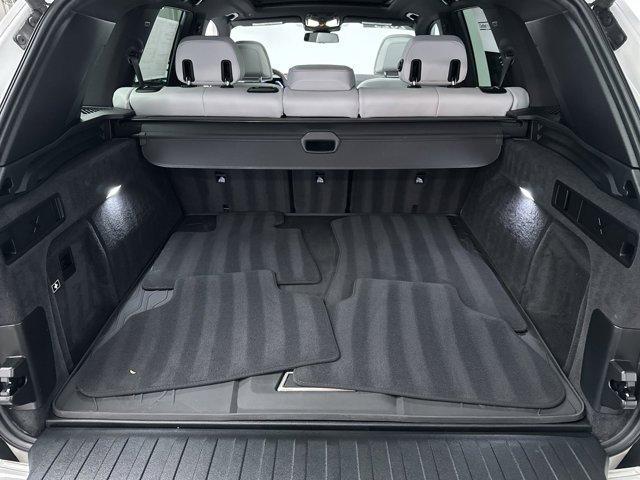 Photo of 2025 Mineral White Metallic BMW X5