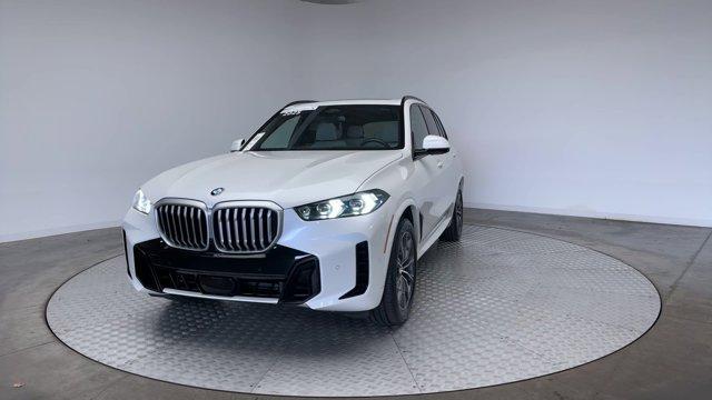 Photo of 2025 Mineral White Metallic BMW X5