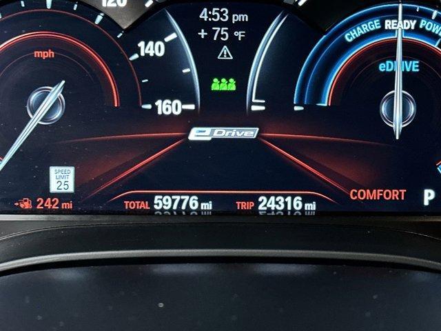 Photo of 2019 Black Sapphire Metallic BMW 530e