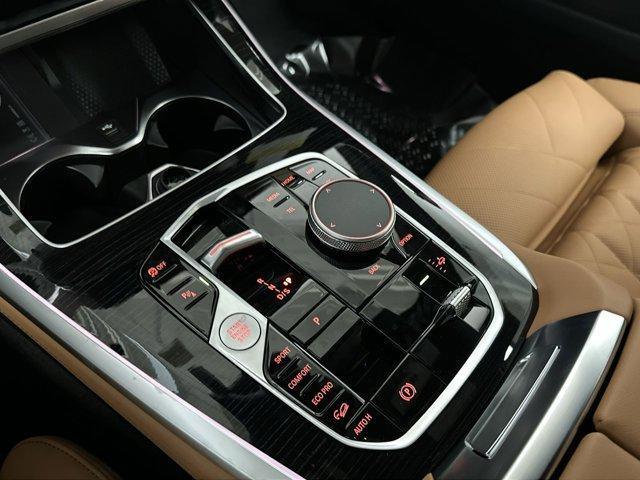 Photo of 2026 Tanzanite Blue II Metallic BMW X7