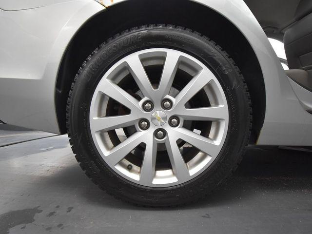 Photo of 2014 Silver Ice Metallic Chevrolet Malibu