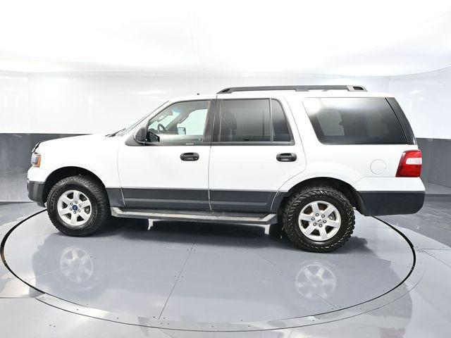 Photo of 2015 OXFORD WHITE Ford Expedition