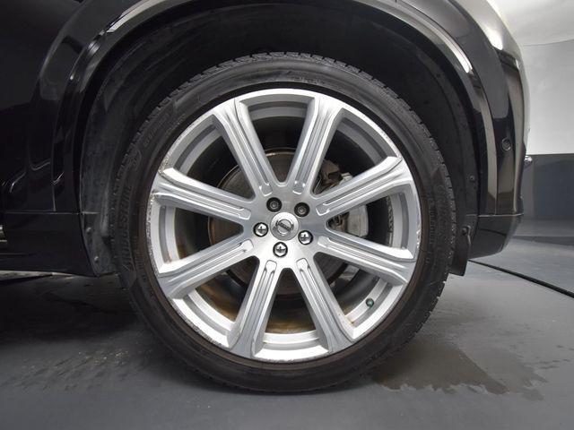 Photo of 2019 Onyx Black Metallic Volvo XC90
