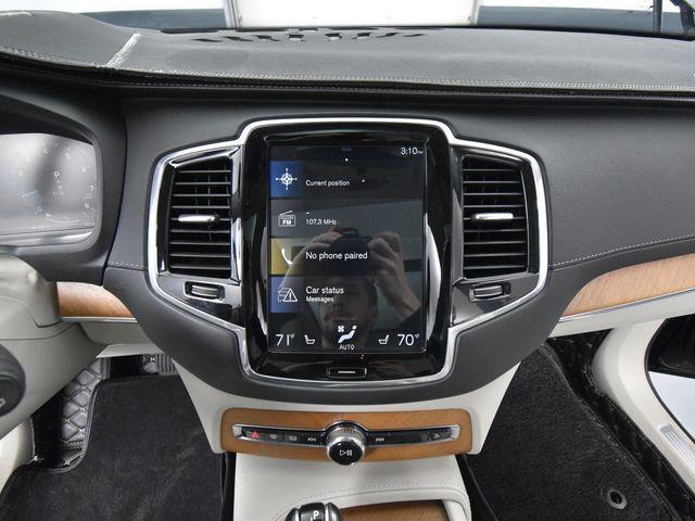 Photo of 2019 Onyx Black Metallic Volvo XC90