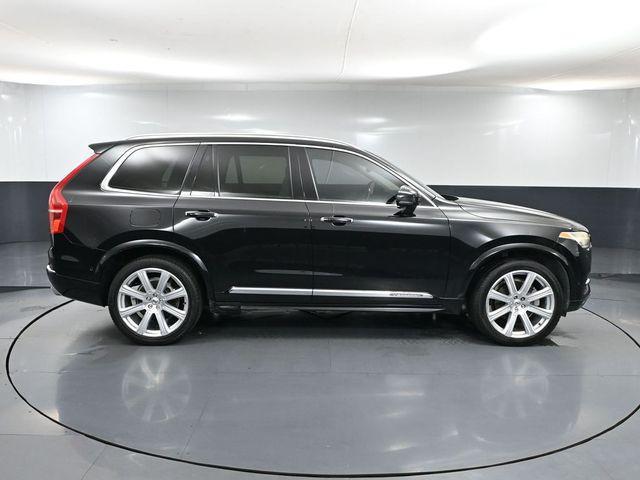 Photo of 2019 Onyx Black Metallic Volvo XC90
