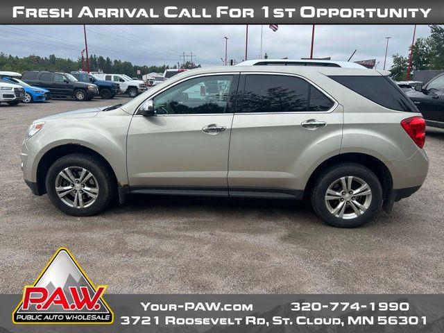Photo of 2013 Champagne Silver Metallic Chevrolet Equinox