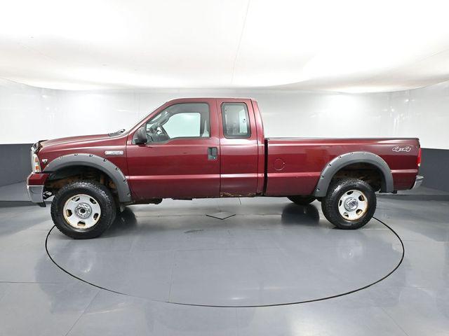Photo of 2005 Dark Toreador Red Clearcoat Ford F-350