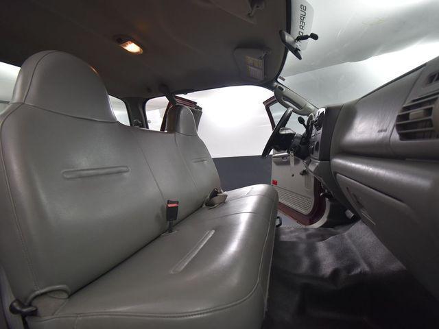 Photo of 2005 Dark Toreador Red Clearcoat Ford F-350
