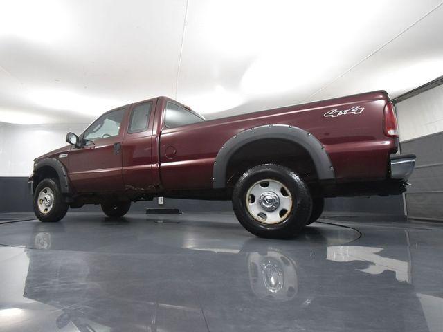 Photo of 2005 Dark Toreador Red Clearcoat Ford F-350