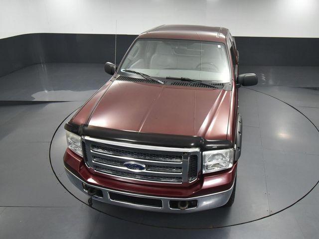 Photo of 2005 Dark Toreador Red Clearcoat Ford F-350