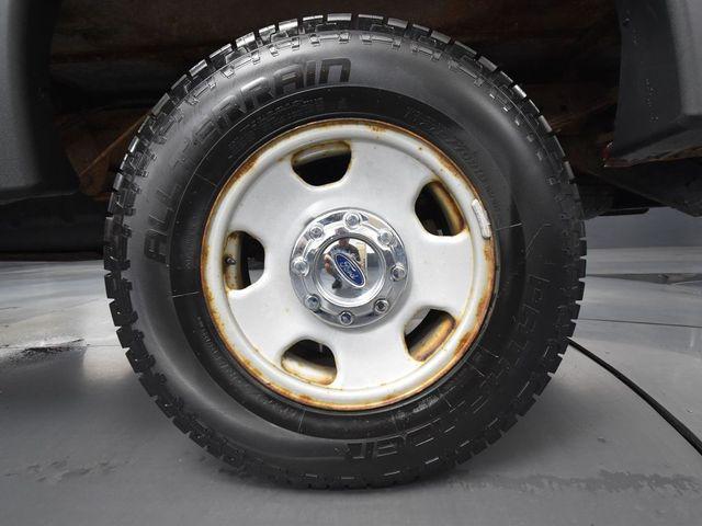Photo of 2005 Dark Toreador Red Clearcoat Ford F-350