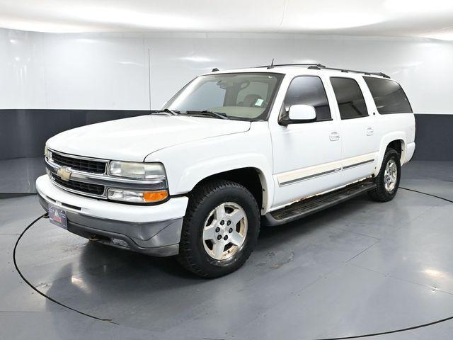 Photo of 2004 Summit White Chevrolet Suburban
