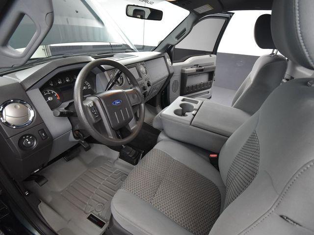 Photo of 2011 FOREST GREEN METALLIC Ford F-250