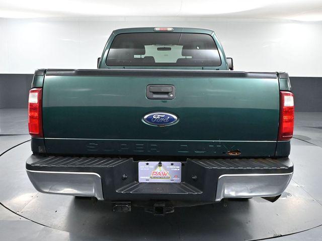 Photo of 2011 FOREST GREEN METALLIC Ford F-250