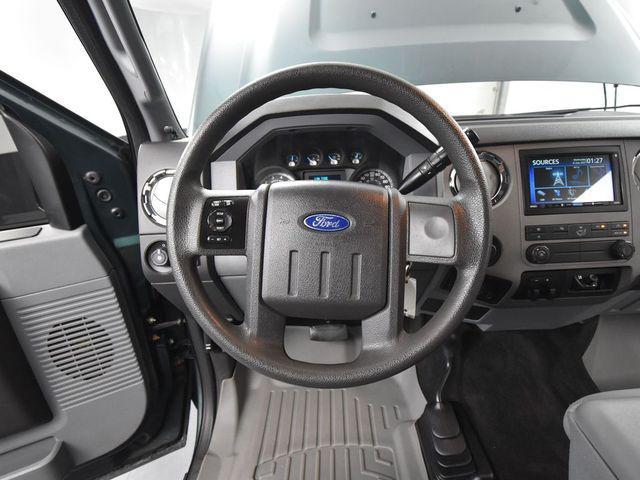 Photo of 2011 FOREST GREEN METALLIC Ford F-250