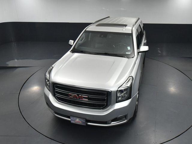 Photo of 2015 Quicksilver Metallic GMC Yukon