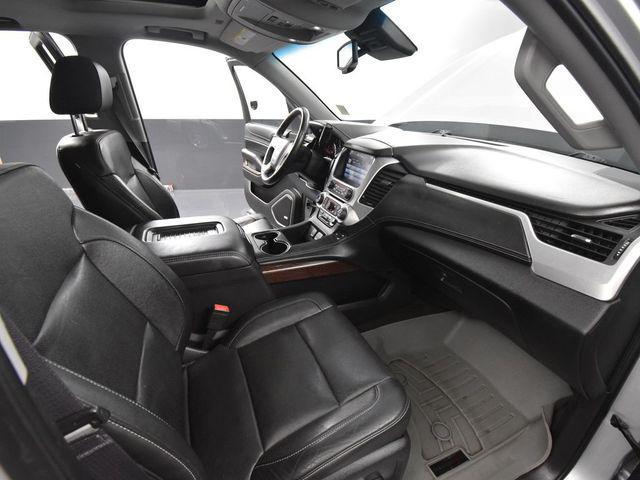 Photo of 2015 Quicksilver Metallic GMC Yukon