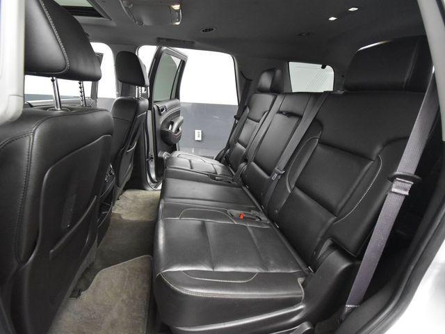 Photo of 2015 Quicksilver Metallic GMC Yukon