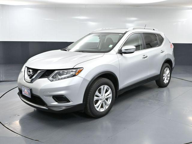 Photo of 2016 Brilliant Silver Nissan Rogue