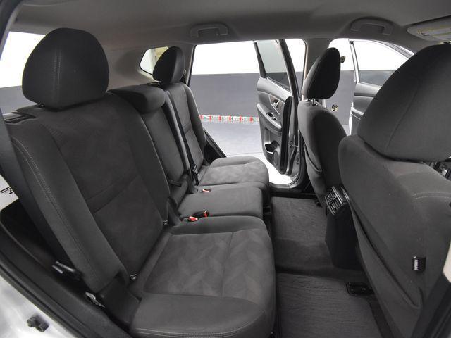 Photo of 2016 Brilliant Silver Nissan Rogue
