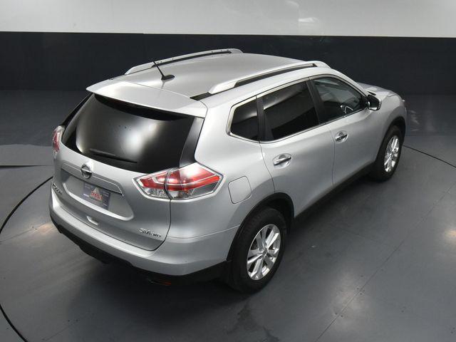 Photo of 2016 Brilliant Silver Nissan Rogue