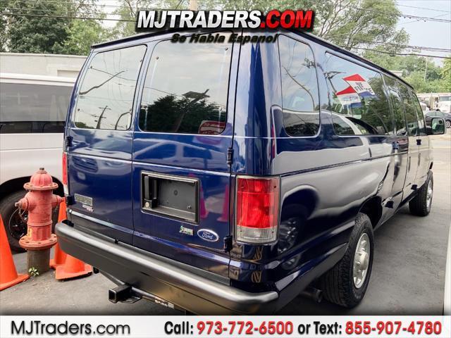 2011 Ford E350 Super Duty