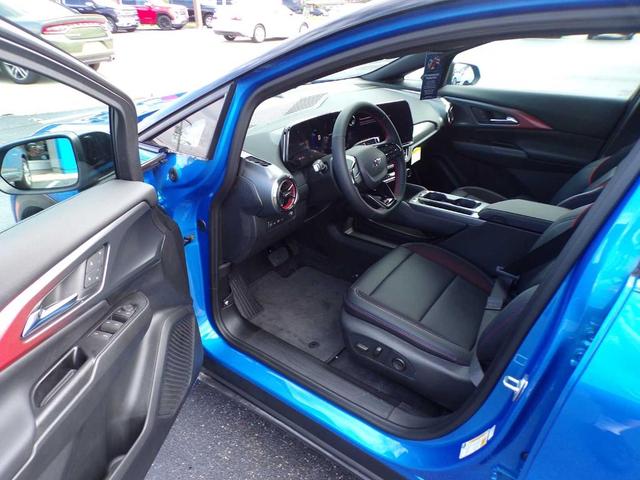 Photo of 2024 Blue Chevrolet Equinox EV