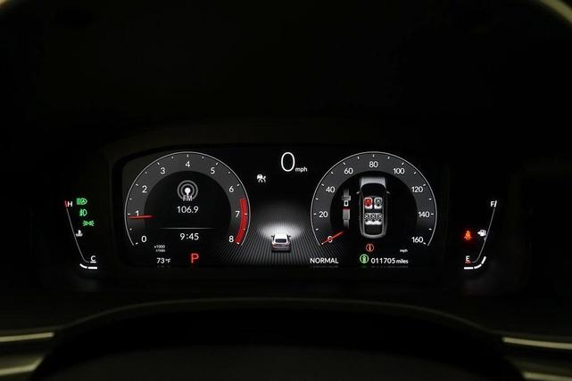 Photo of 2025 Liquid Carbon Metallic Acura Integra