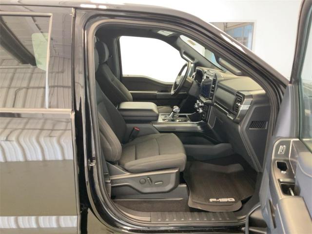 Photo of 2023 Agate Black Metallic Ford F-150