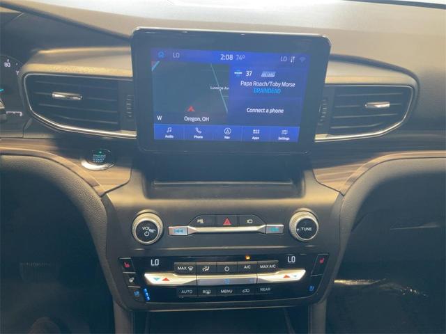 Photo of 2020 Agate Black Metallic Ford Explorer