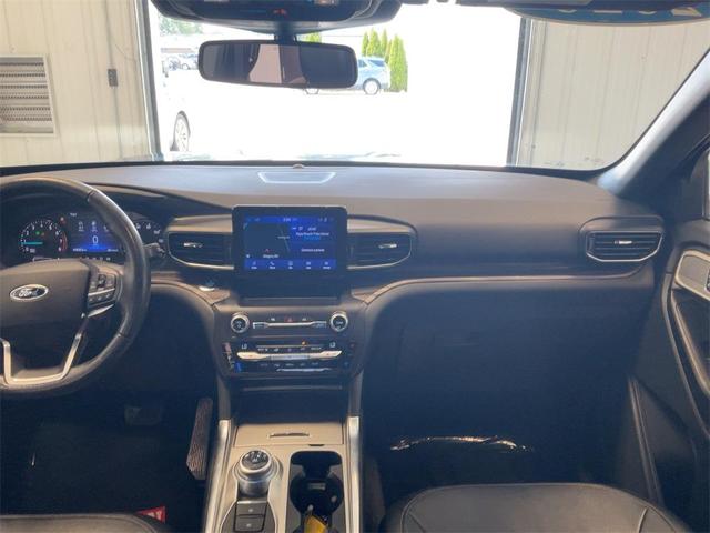 Photo of 2020 Agate Black Metallic Ford Explorer
