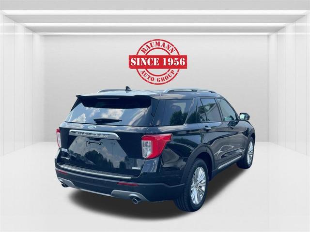 Photo of 2020 Agate Black Metallic Ford Explorer