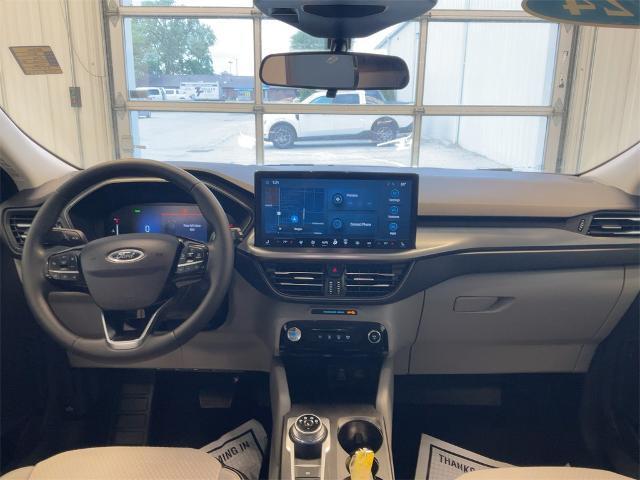 Photo of 2024 Carbonized Gray Metallic Ford Escape