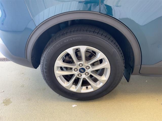 Photo of 2020 Dark Ford Escape