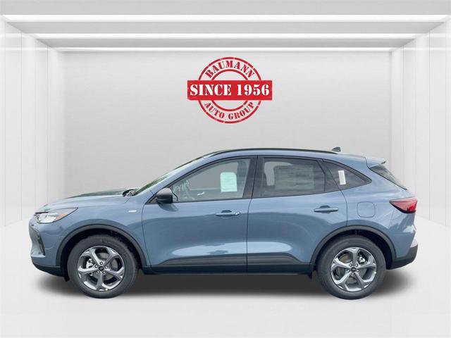 Photo of 2025 Vapor Blue Metallic Ford Escape