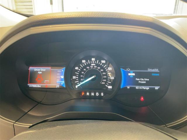 Photo of 2023 Agate Black Metallic Ford Edge
