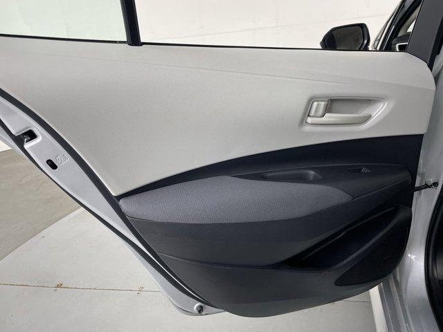 Photo of 2023 Classic Silver Metallic Toyota Corolla
