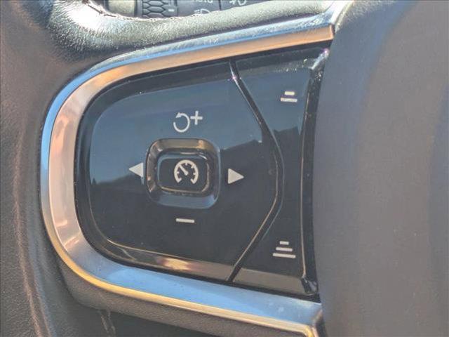 Photo of 2017 Twilight Bronze Metallic Volvo XC90