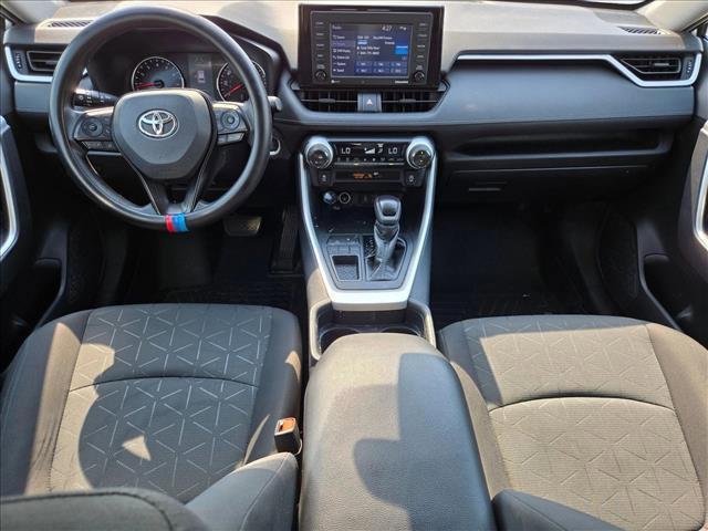Photo of 2021 Silver/Gray Toyota RAV4