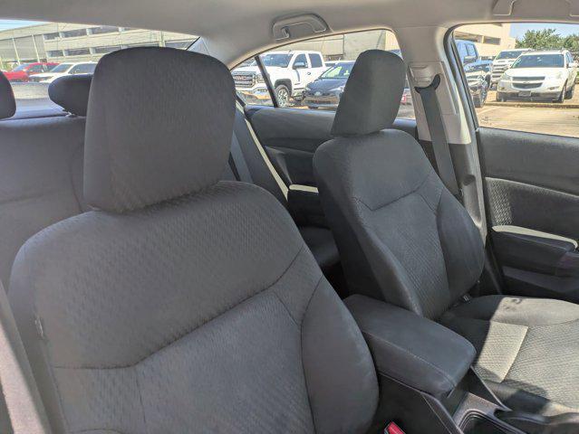 Photo of 2014 Silver/Gray Honda Civic