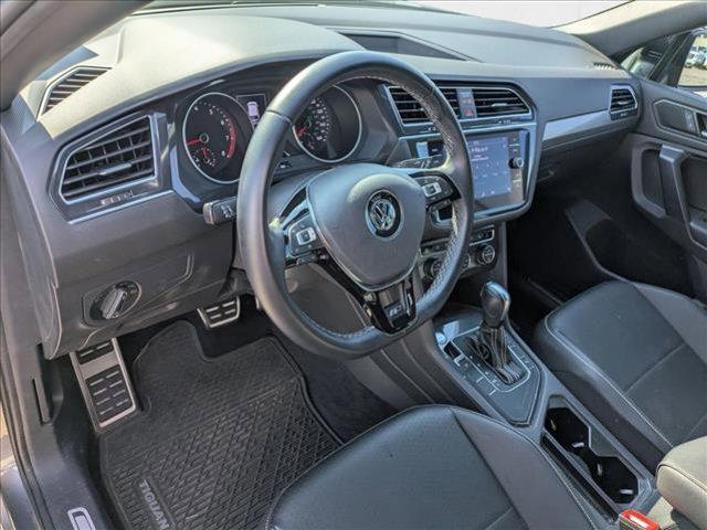 Photo of 2021 Silver/Gray Volkswagen Tiguan