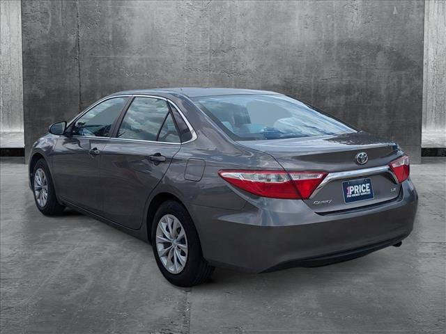 Photo of 2017 Predawn Gray Mica Toyota Camry