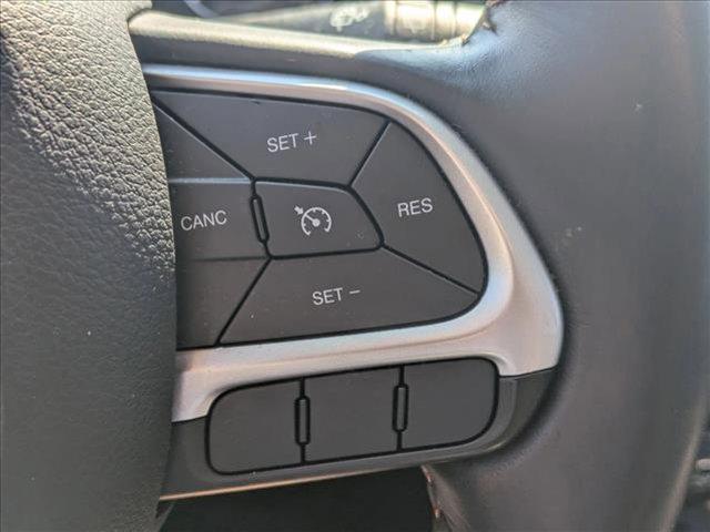 Photo of 2018 Laser Blue Pearlcoat Jeep Compass